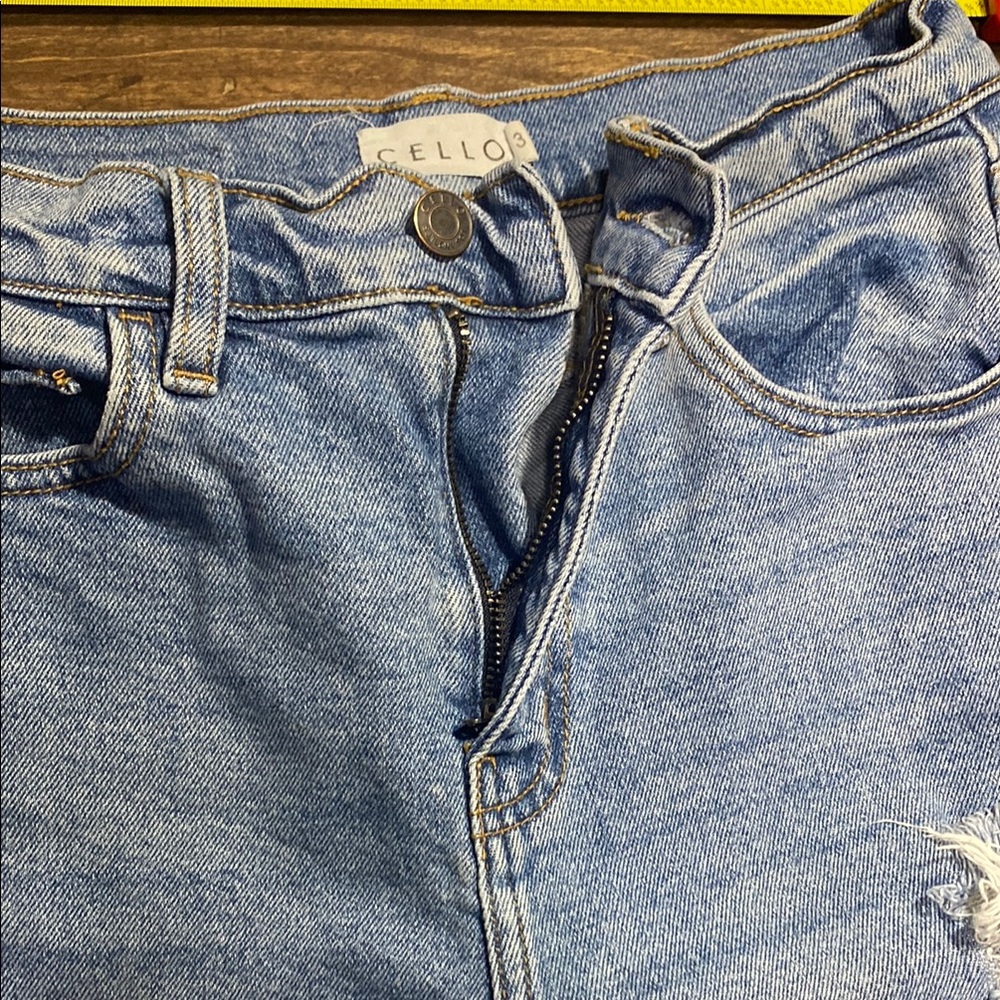 Cello Straight Leg Blue Jeans with Vintage Distressing - Picture 8 of 9